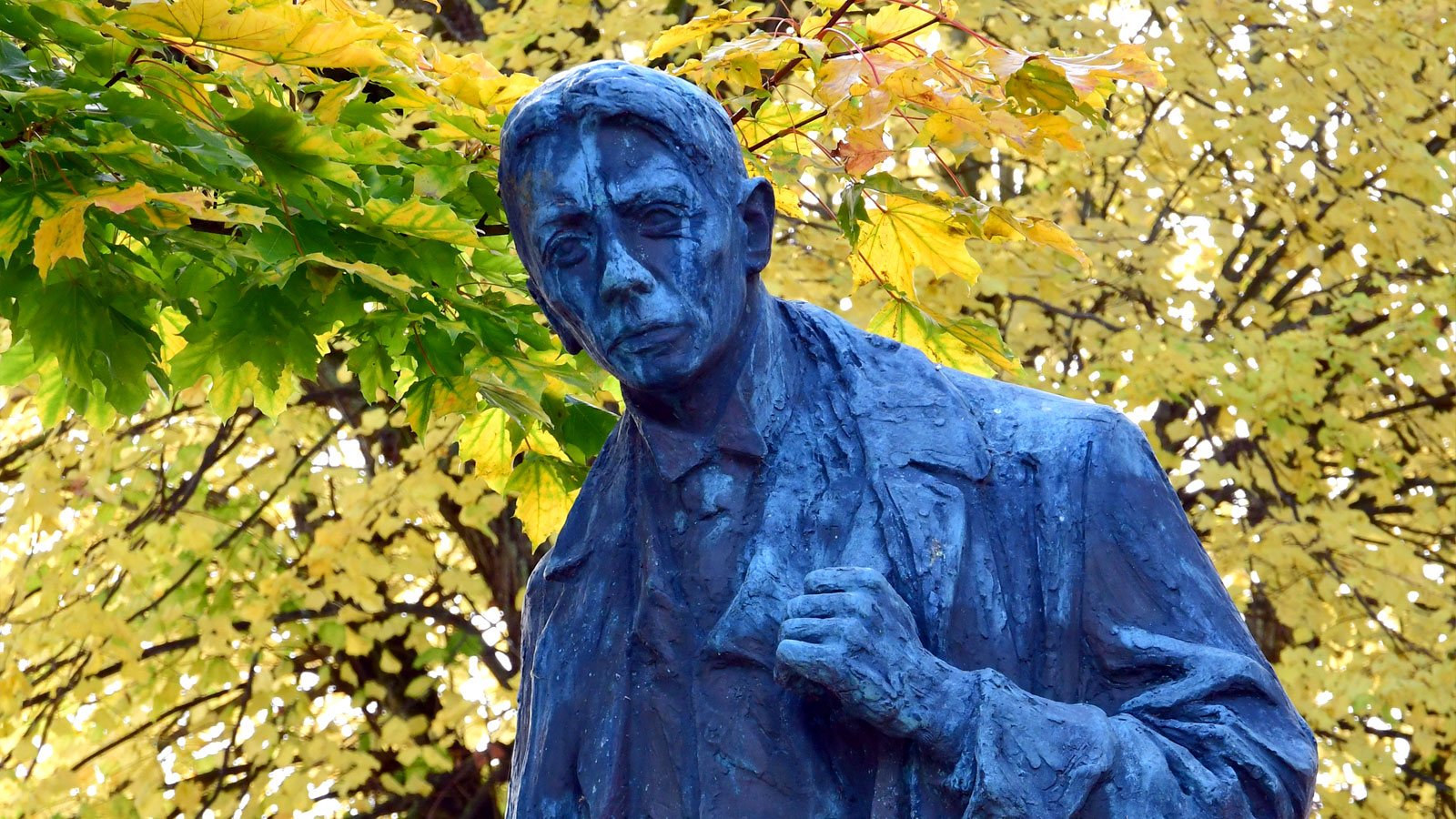 Kaj Munk statue i Maribo