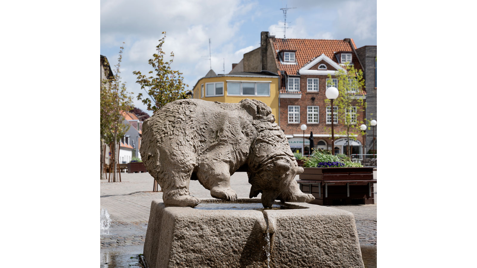 Nykøbing Falster Bjørnebrønden skulptur